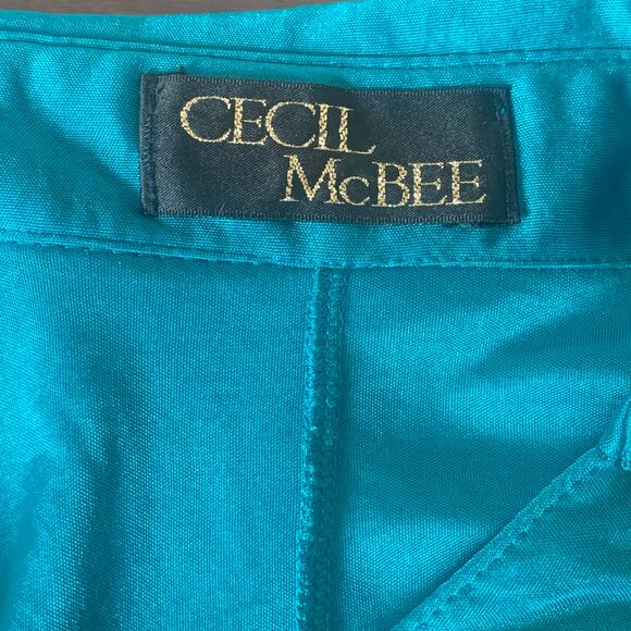Cecil McBee Teal Ruffled V Neck Buttoned Blouse Small - Picture 4 of 7
